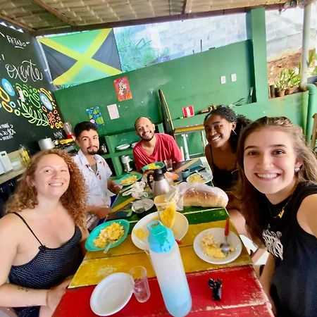 Hostel Do Rasta Salvador Ngoại thất bức ảnh