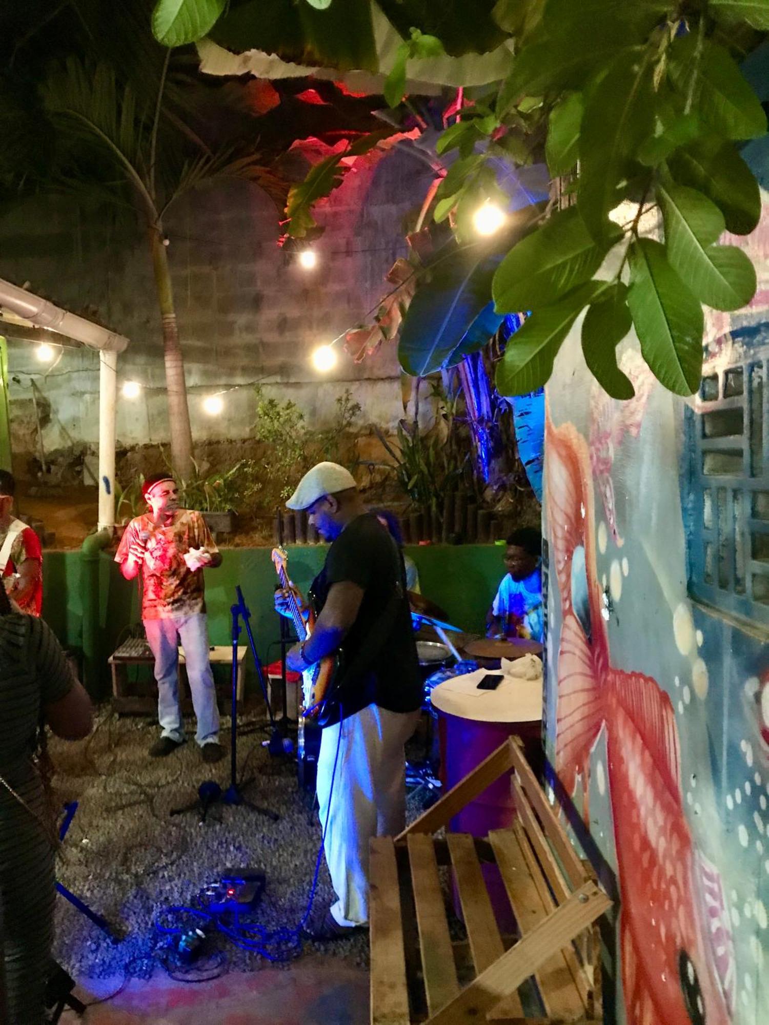 Hostel Do Rasta Salvador Ngoại thất bức ảnh
